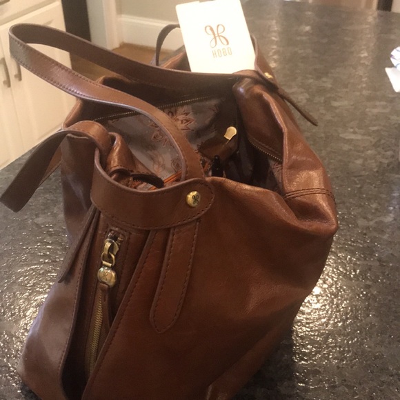 Handbag - Picture 3 of 3